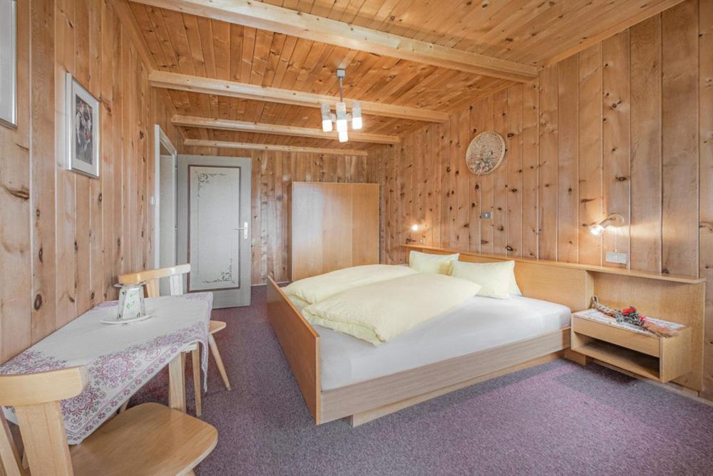 Appartement Kradorferhof à Santa Maddalena in Casies Chambre photo